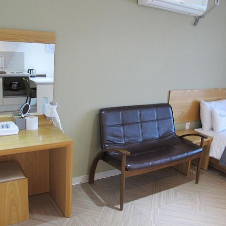Lium Spa Hostel Yeosu Exterior photo