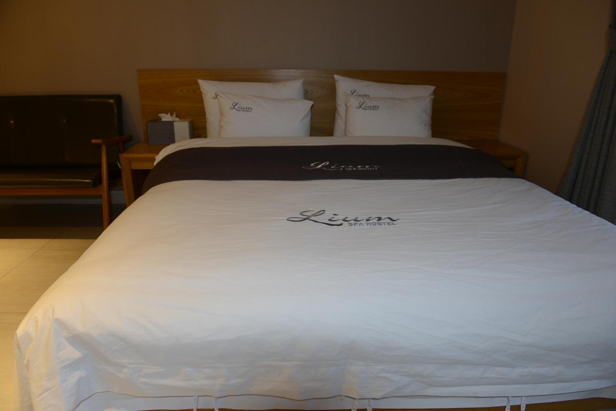 Lium Spa Hostel Yeosu Exterior photo