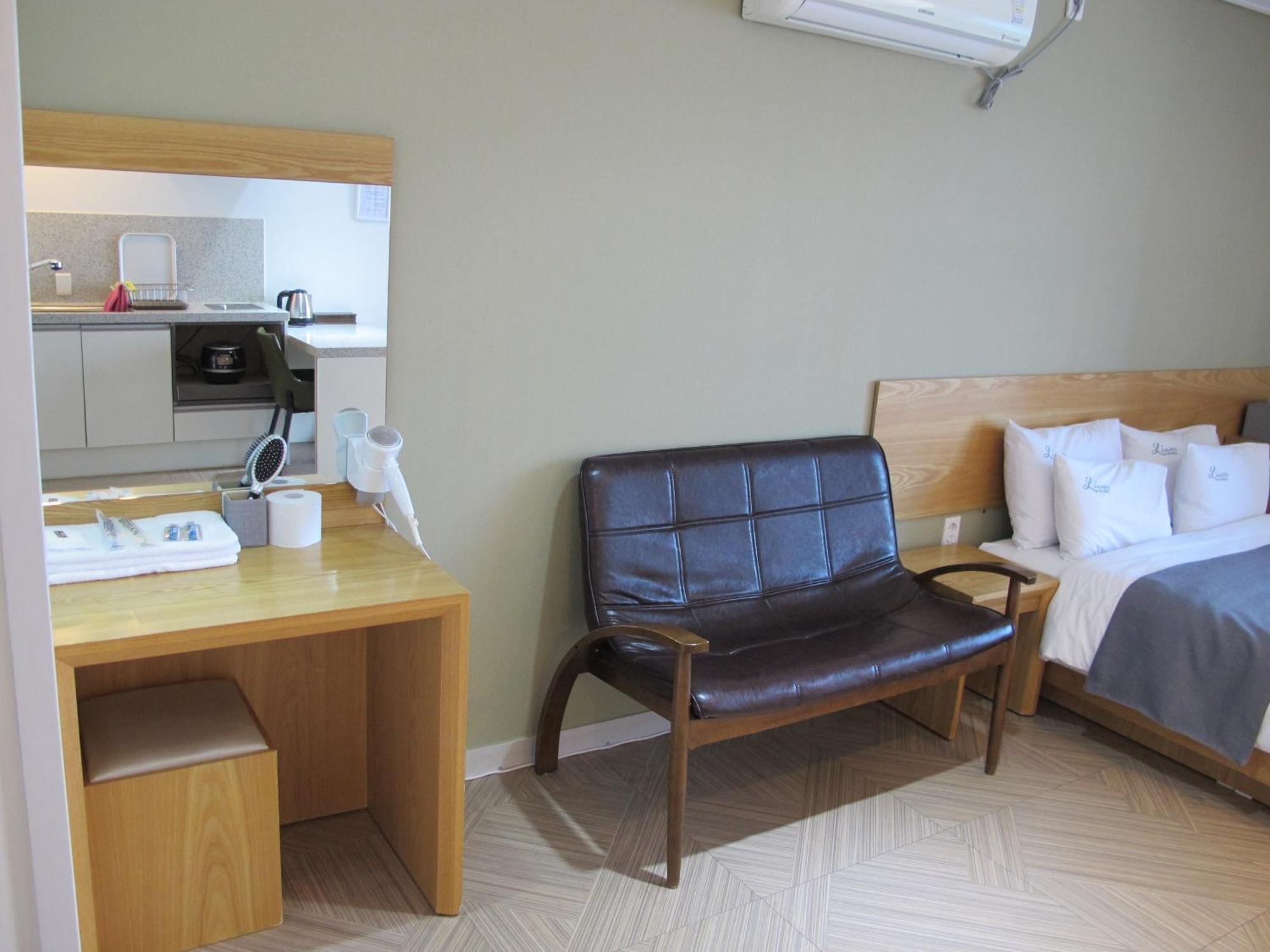 Lium Spa Hostel Yeosu Exterior photo