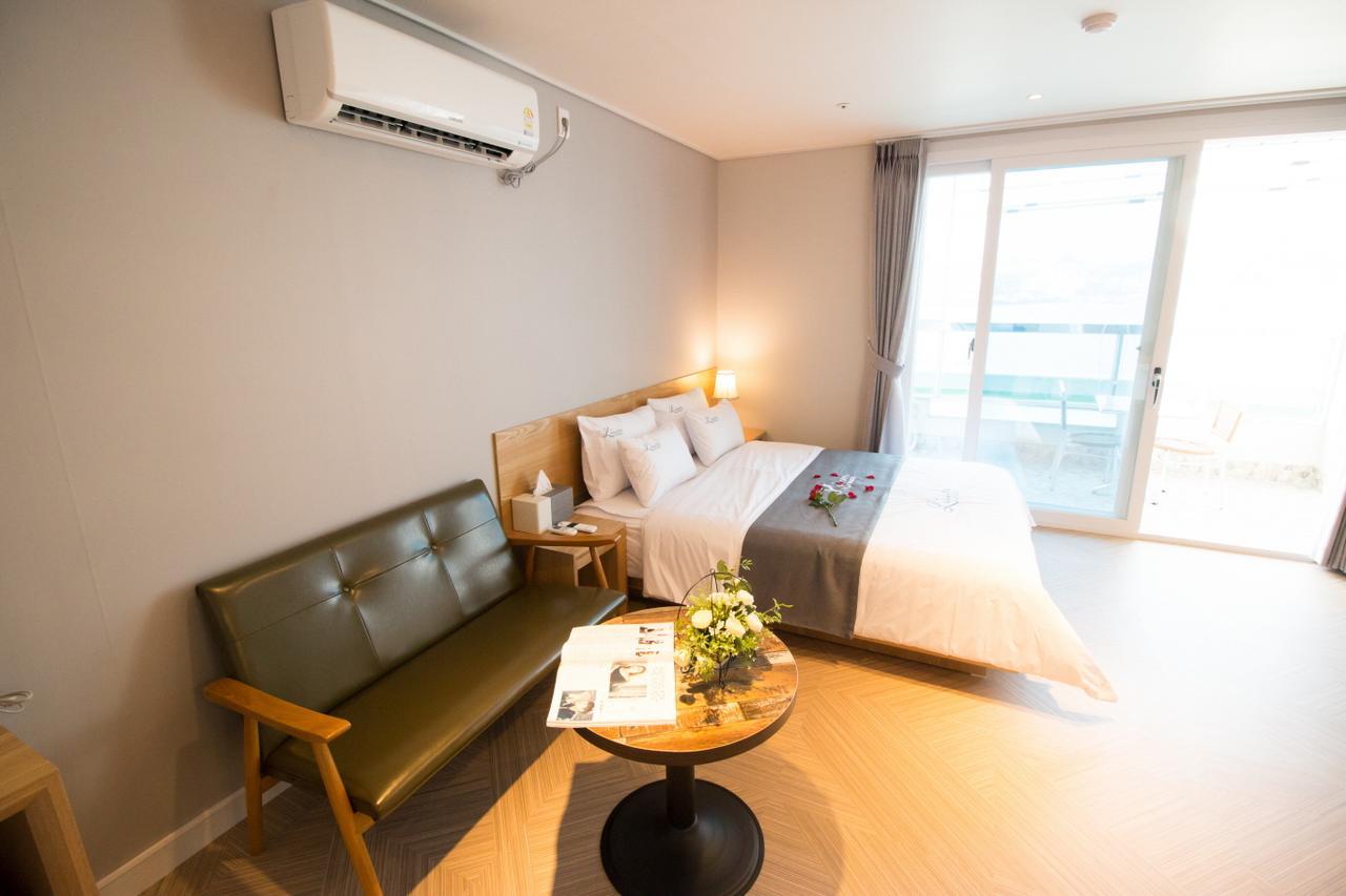 Lium Spa Hostel Yeosu Exterior photo