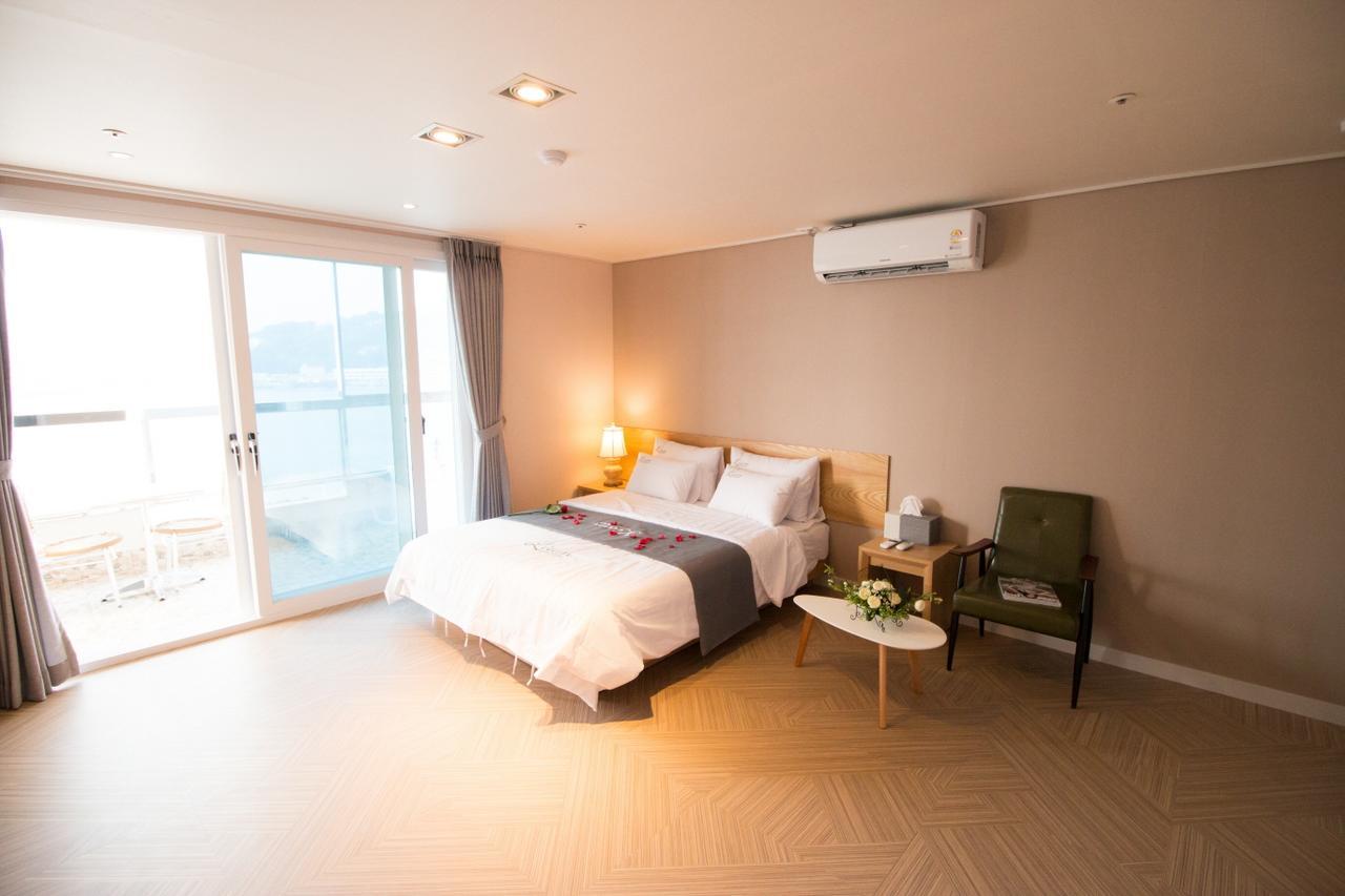 Lium Spa Hostel Yeosu Exterior photo
