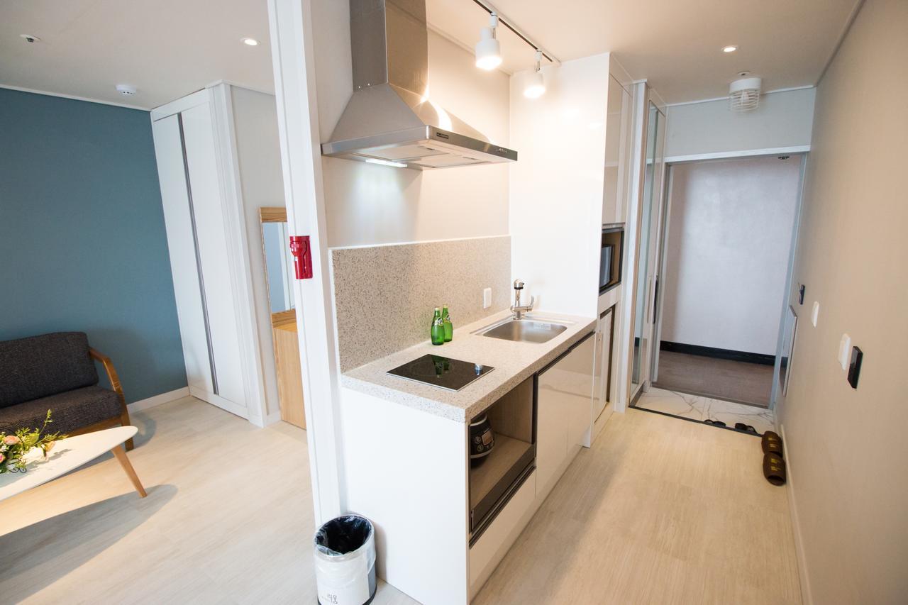 Lium Spa Hostel Yeosu Exterior photo